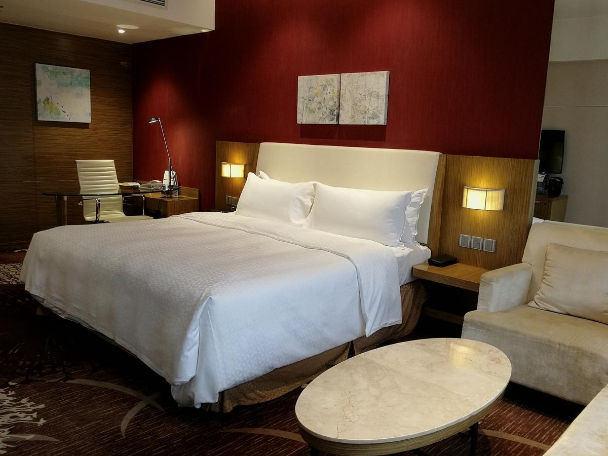 Four Points By Sheraton Tai'An Tai'an  Bagian luar foto