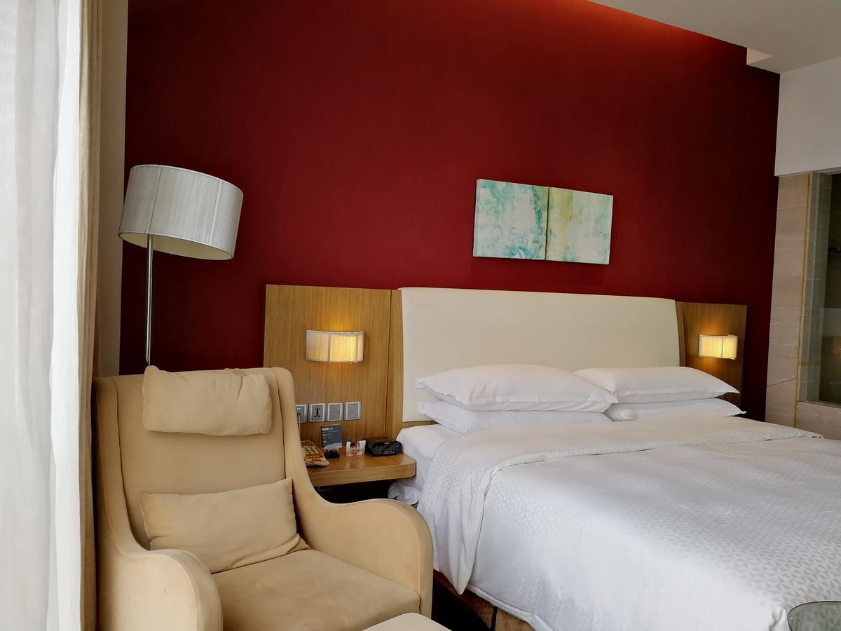 Four Points By Sheraton Tai'An Tai'an  Bagian luar foto