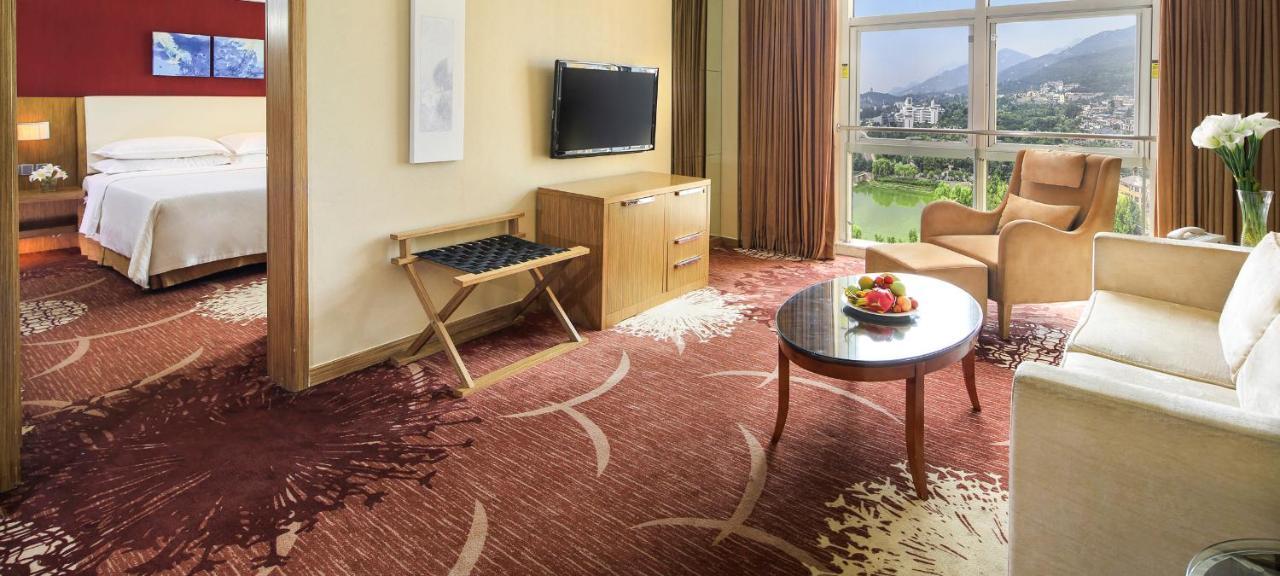 Four Points By Sheraton Tai'An Tai'an  Bagian luar foto